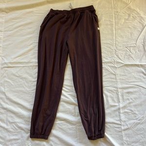Vuori Boyfriend Jogger Chestnut